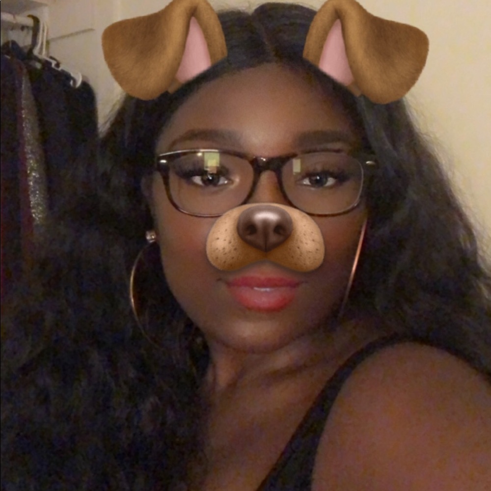 Meet your Posher, Chelly